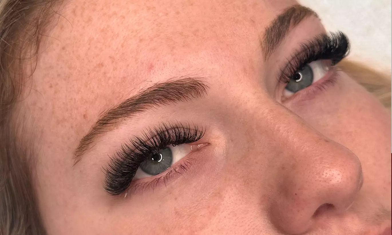 Lash and brow work sample 6
